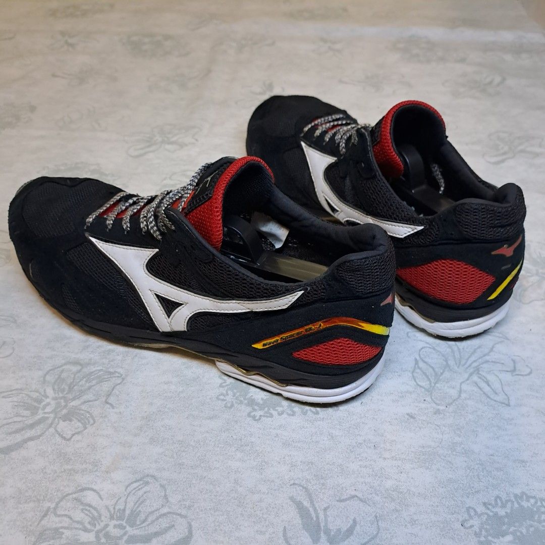 7.5UK Mizuno Wave Spacer GL J4