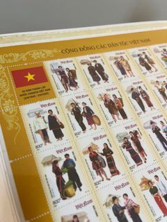 集郵冊 郵票 東南亞傳統服飾 插畫參考資料