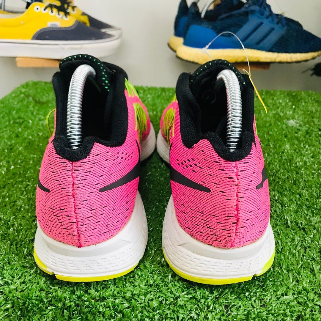 NIKE ZOOM PEGASUS 32 USED ITEM BUNDLE SNEAKER JOGGING RUNNING SHOES