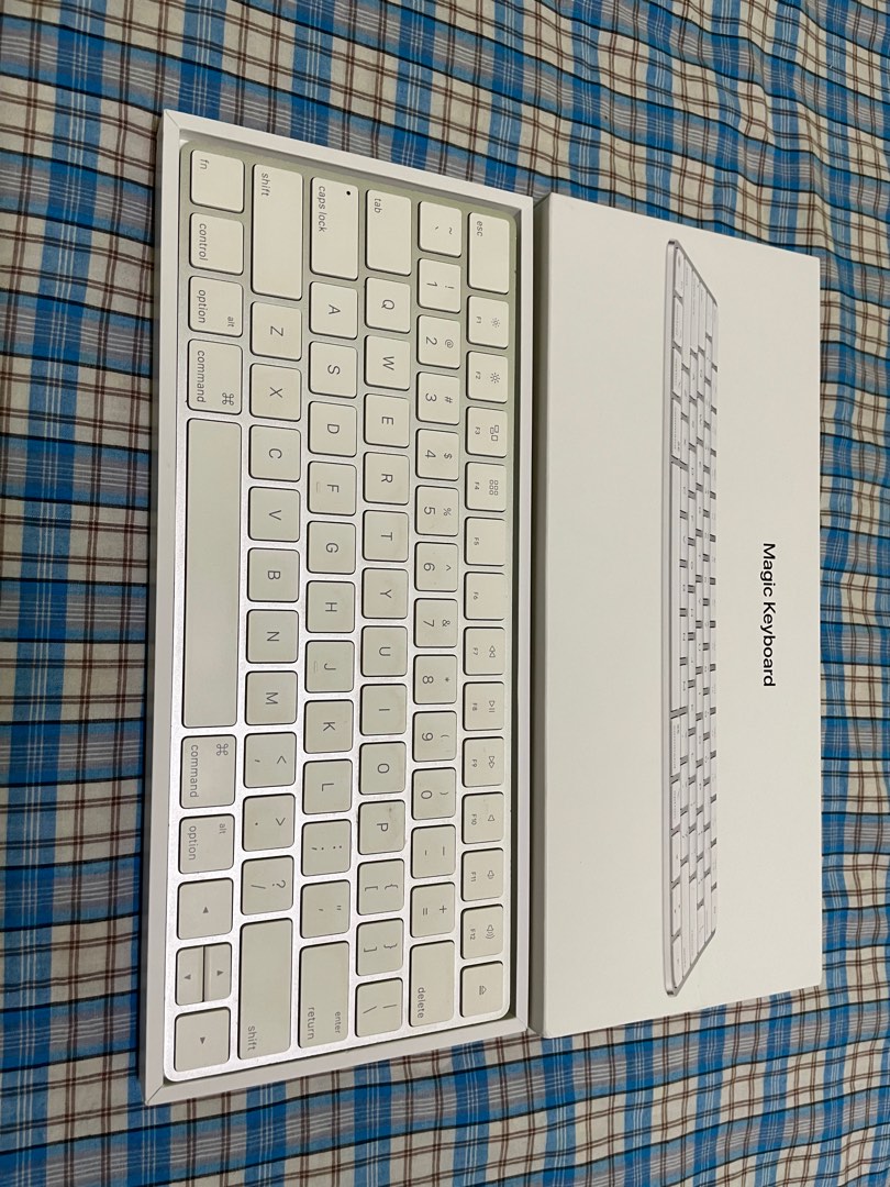Apple keyboard 2, Computers & Tech, Parts & Accessories, Computer