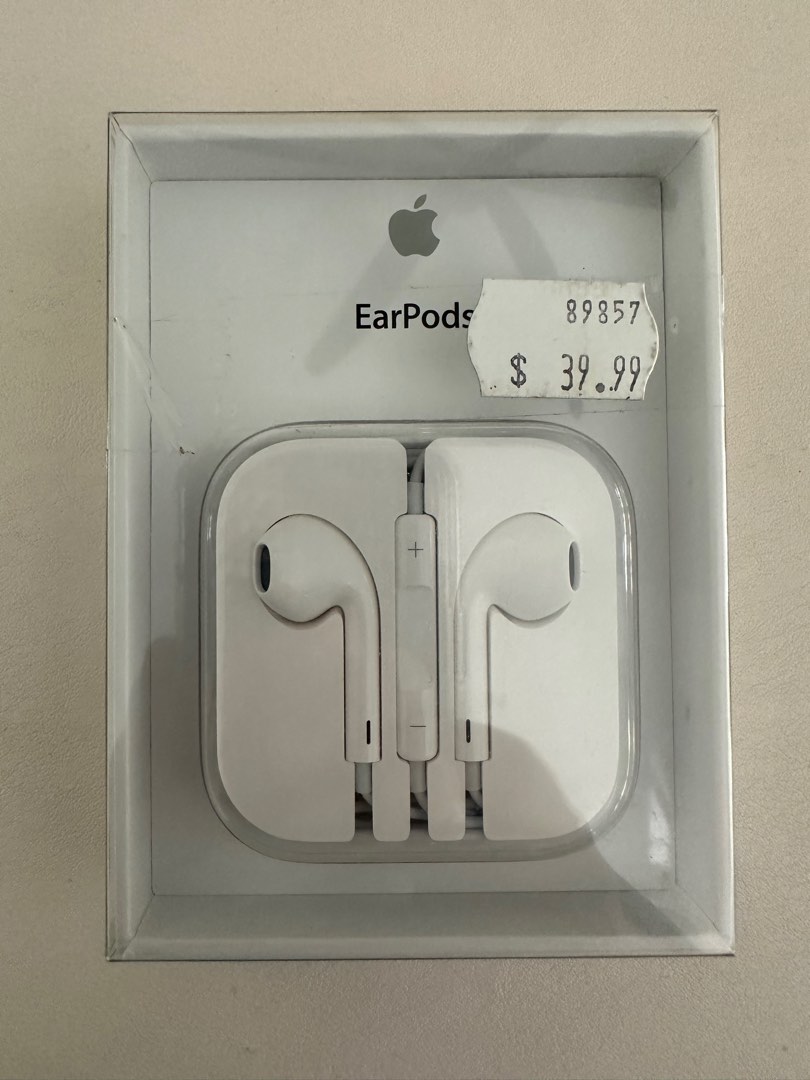 Authentic Apple EarPods, Audio, Earphones on Carousell