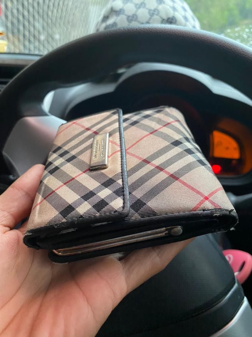 SALE Authentic burberry wallet