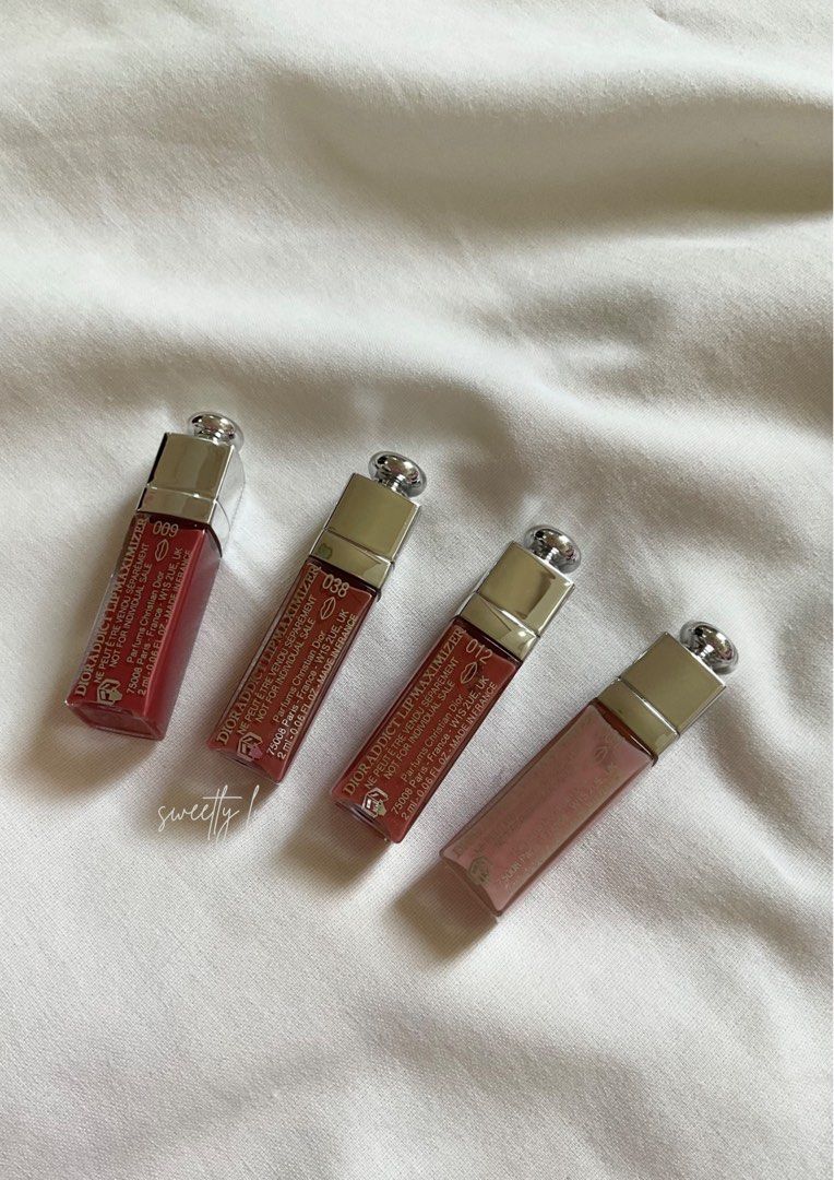 AUTHENTIC Dior Lip Maximizer Mini Travel Size (2ml) (Category: Makeup) located in Manila. Submitted by sweetlyluxe (Listing ID 1236072312, Image 3). Description: ALREADY DISCOUNTED! THIS IS NOT FULL SIZE!! PLEASE DO NOT EXPECT THIS TO BE A BIG BOTTLE AND DO YOUR RESEARCH FIRST! WILL NOT TOLERATE ANY COMPLAINTS ABOUT THE SIZE. CD Mini Lip Maximizer (2ml) ♡ 100% authentic ♡ Sample size, no box ♡ onhand ♡ lowest price guaranteed ♥︎ our price: PHP 89