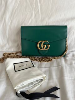 Authentic Gucci GG Marmont Leather WOC Green Sling Bag