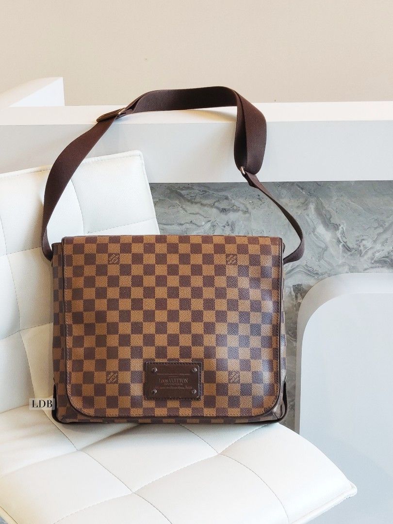 Authentic Louis Vuitton / LV Brooklyn MM