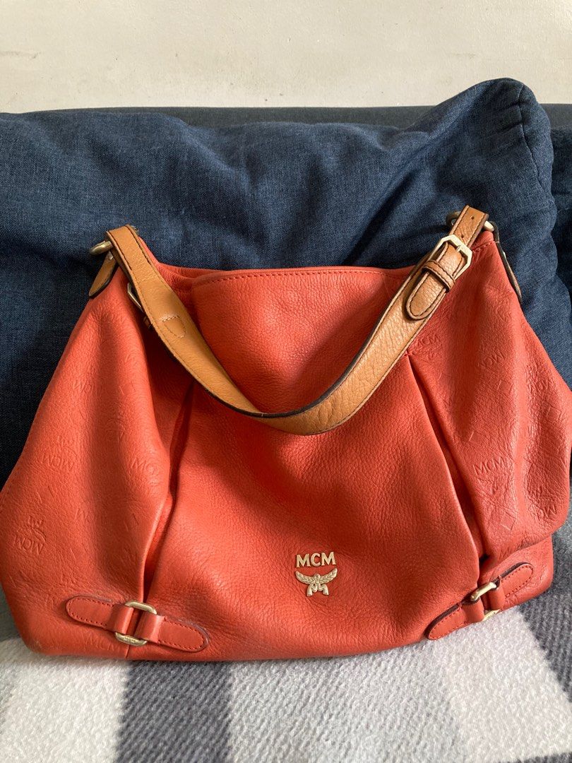 Authentic MCM hobo (Category: Luxury Bags & Wallets) located in Davao. Submitted by shopbymom (Listing ID 1236066885, Image 1). Description: In very good condition Medium size Authentic .