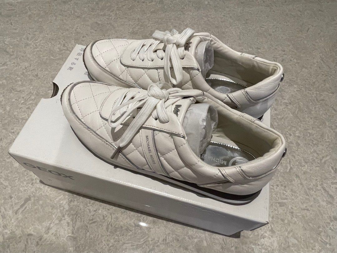 Authentic Michael Kors Women Sneakers White Size 7M Women s