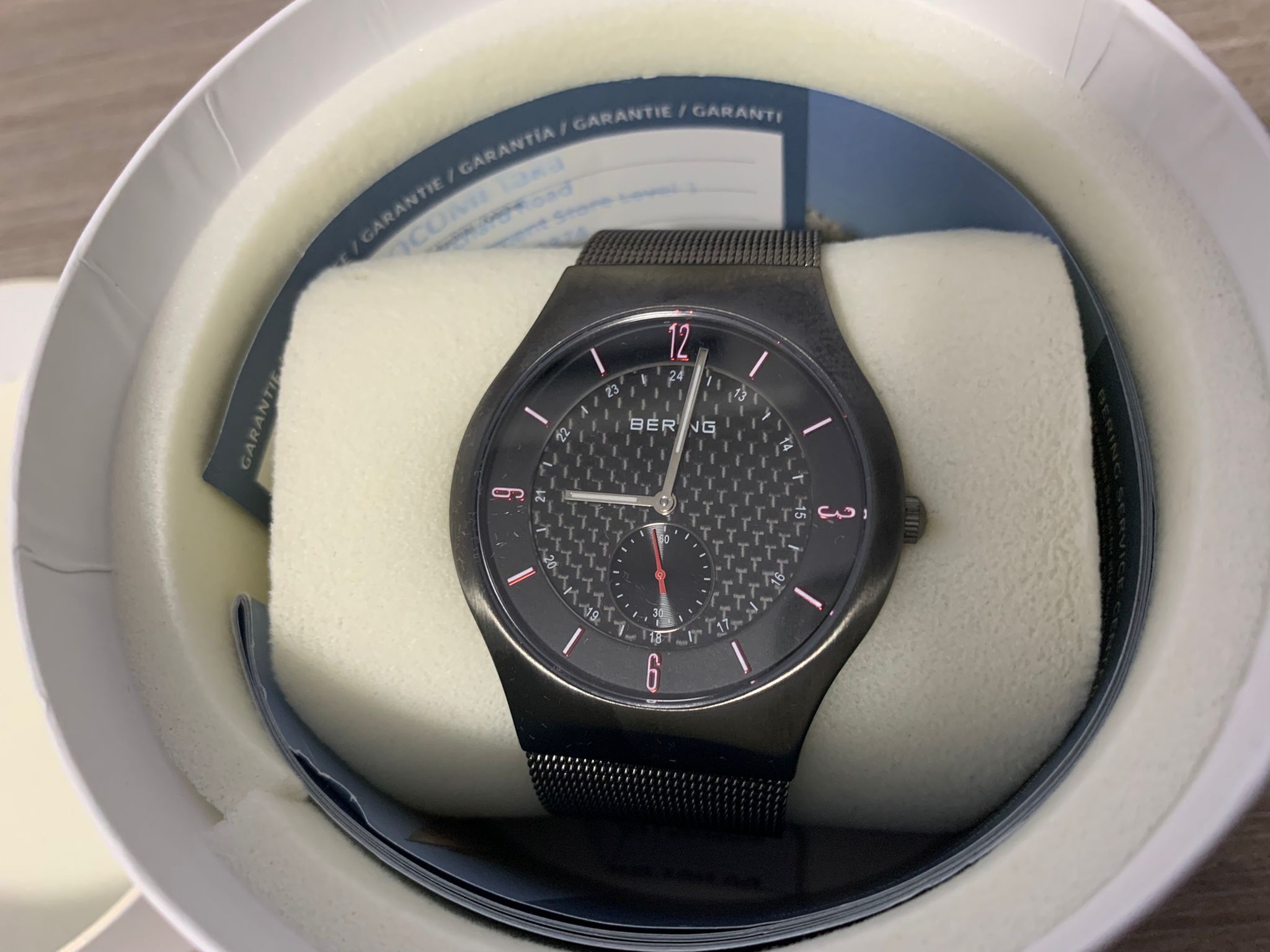Bering sale black watch