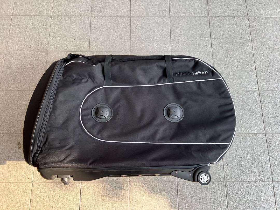 Helium shop bike case