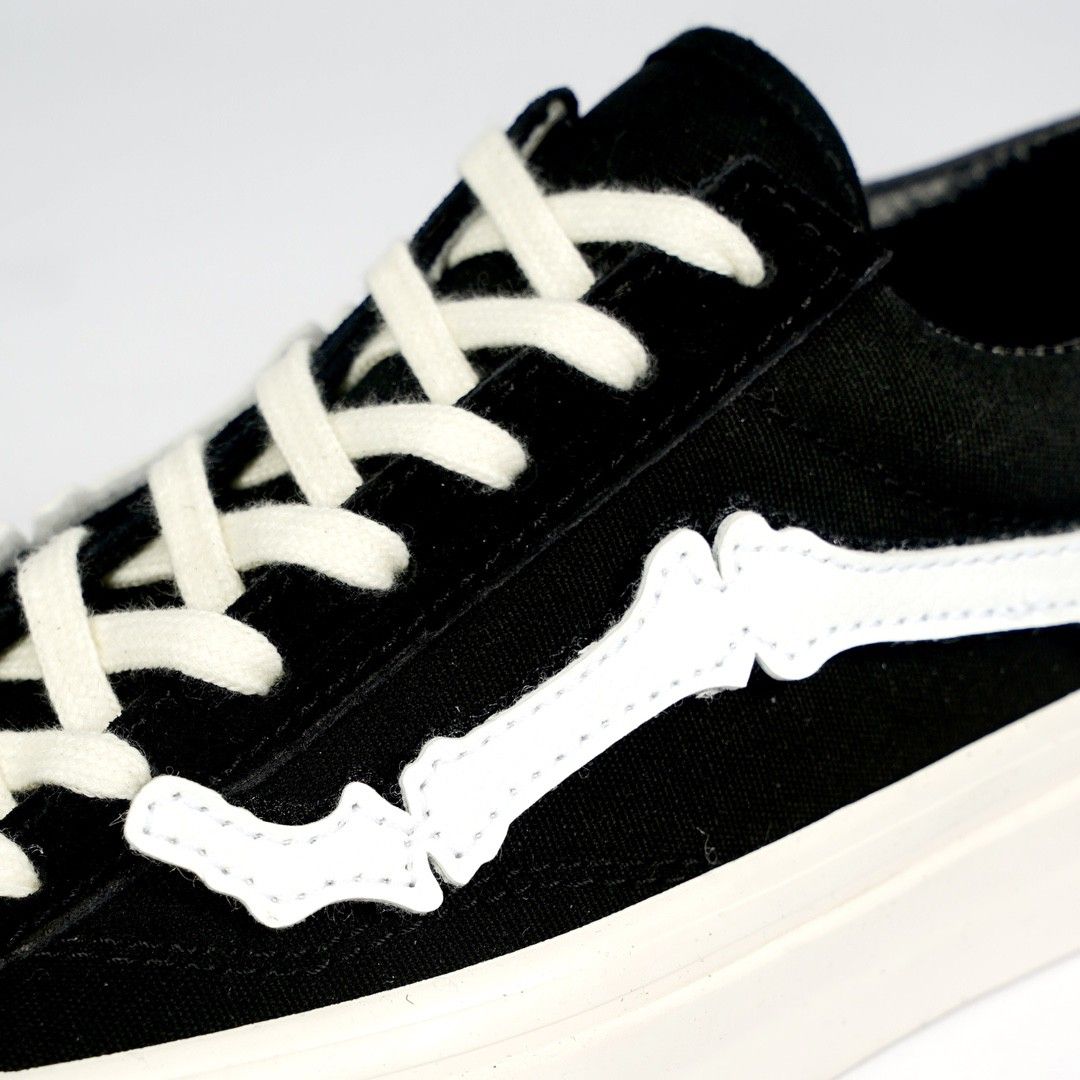 Blends x sale vans