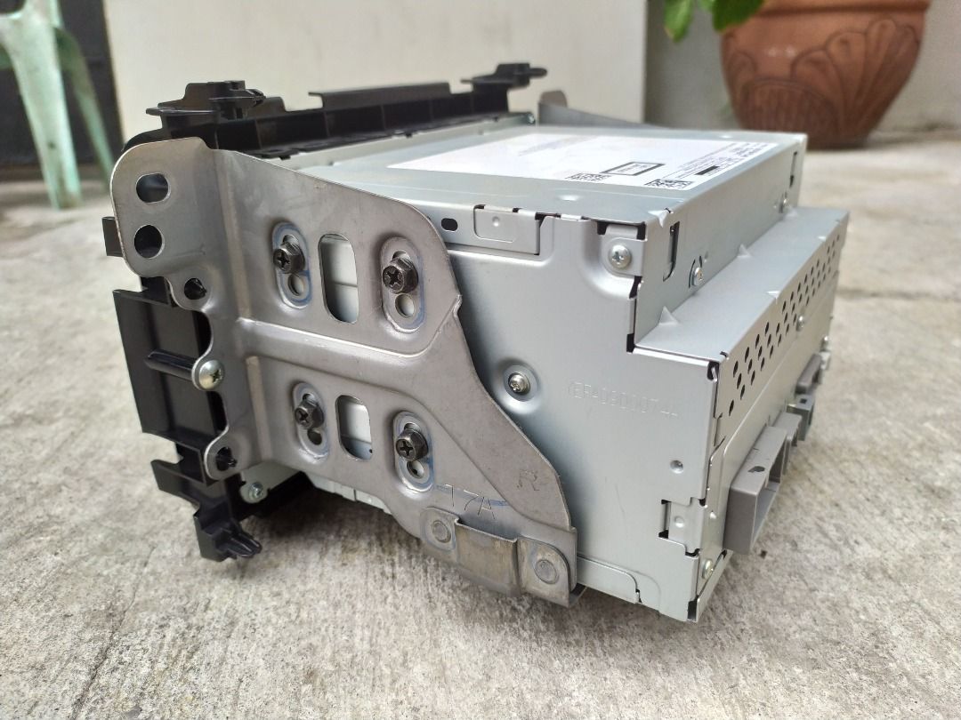 (Bluetooth) orig stock Headunit / stereo / radio (Honda HRV/CRV 2015 ...