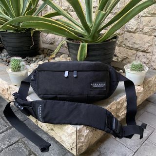 BORN BOON 2WAY HIP SEAT WASIT BAG BLACK