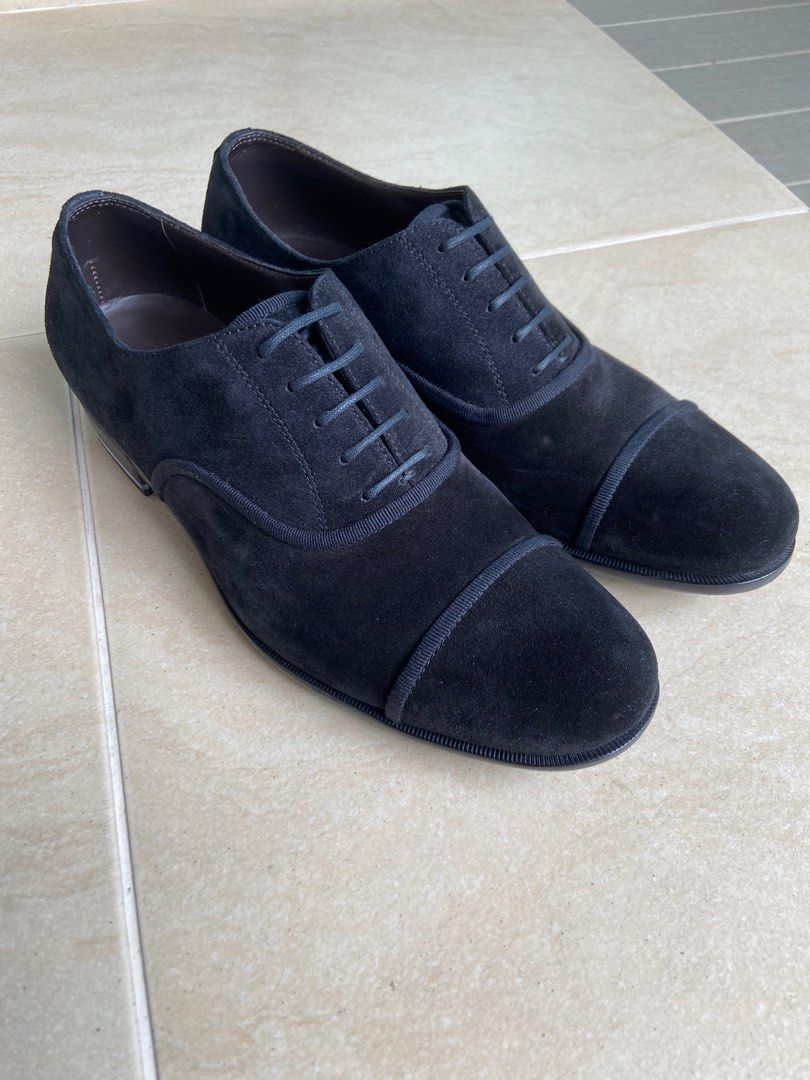 Mens blue suede shoes outfit top