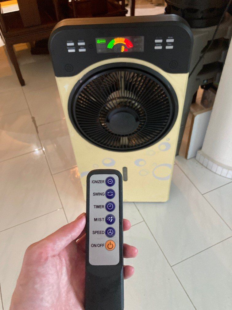 Box fan, Furniture & Home Living, Lighting & Fans, Fans on Carousell