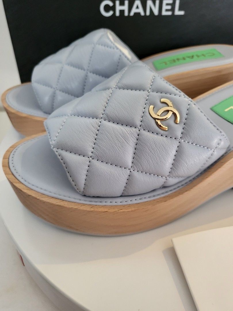 Brand new Chanel mules 39 light blue, 女裝, 鞋, 厚底鞋- Carousell