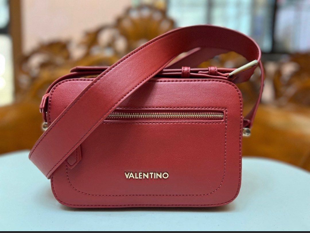 Valentino hotsell rosso bag