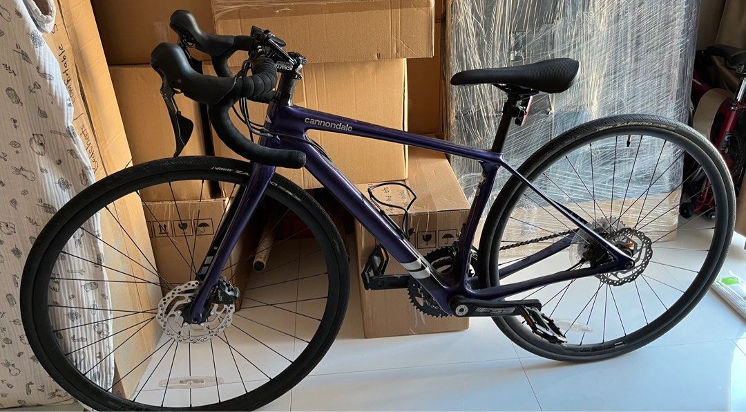 Moving out Sale Cannondale Synapse Carbon Disc Tiagra Road Bike