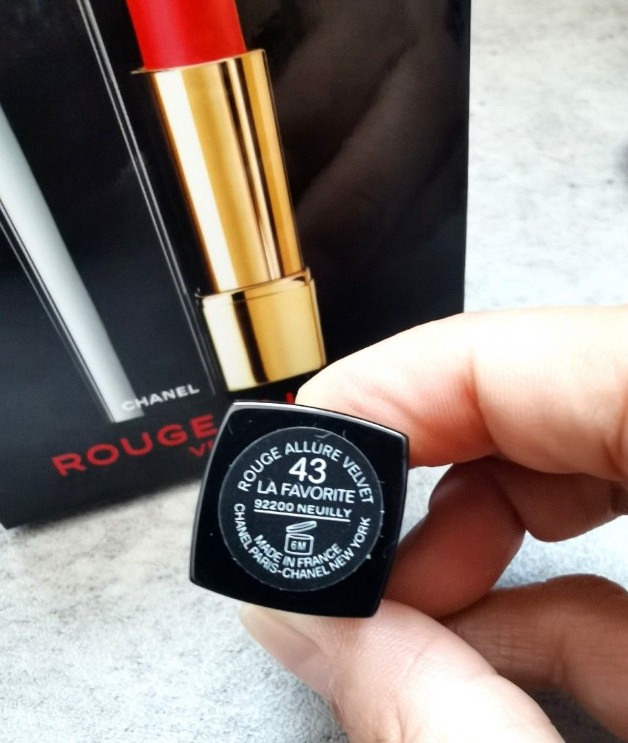 Chanel Rouge Allure Velvet Mini Lipstick Shade #43