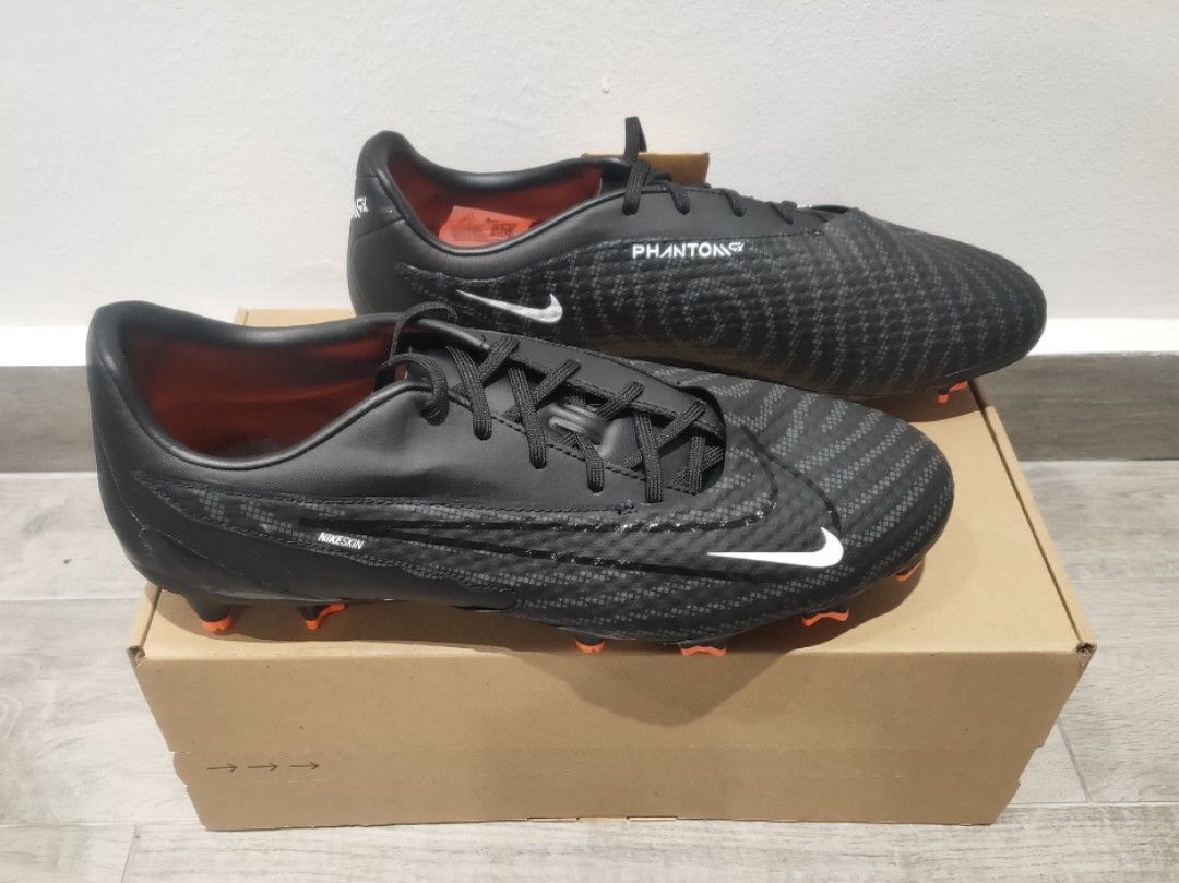 Mizuno top shoes academy
