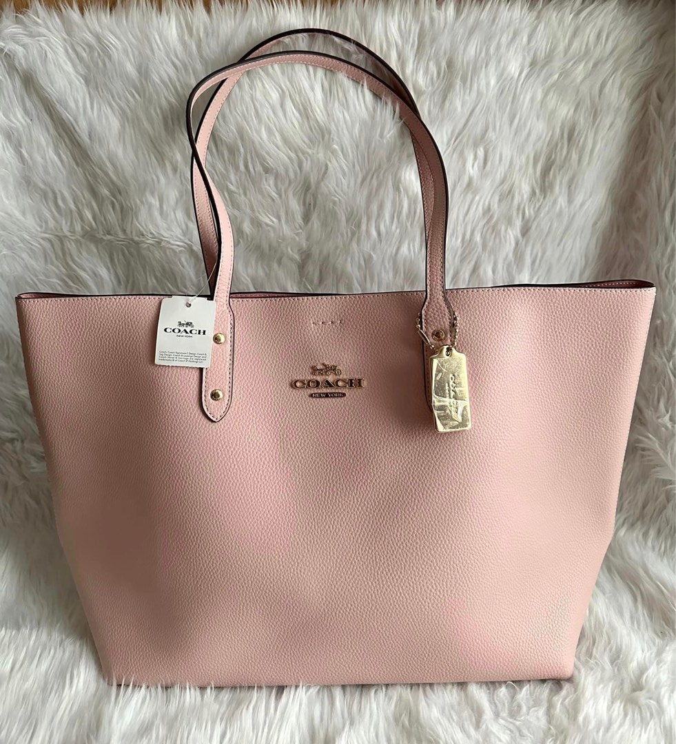 Coach lth town outlet tote