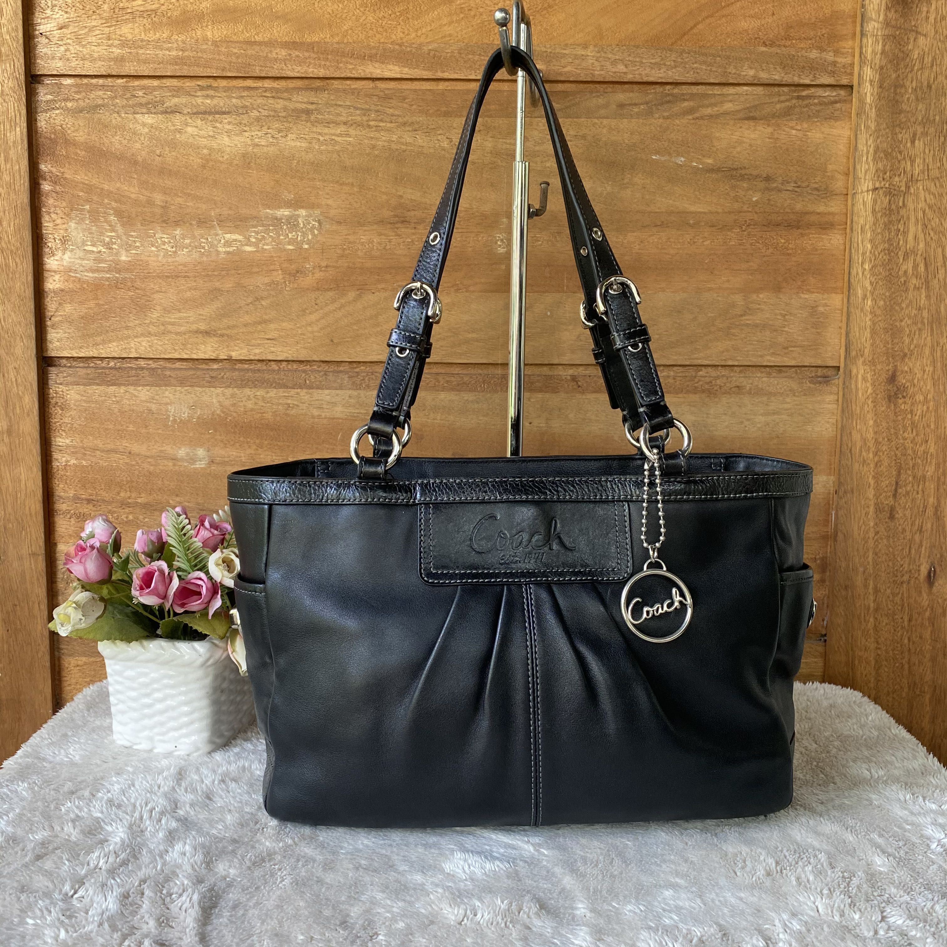ORIGINAL COACH TOTE BAG, Luxury, Bags & Wallets on Carousell