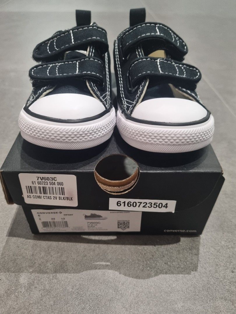 Converse Chuck Taylor All Star Hook and Loop Sneaker Babies