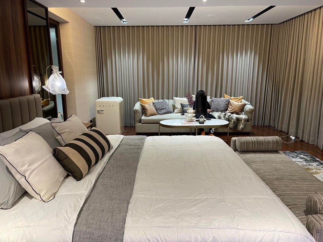 Corner house for sale Tivoli Royale near Don Antonio Royale Vista Real Classica Commonwealth on