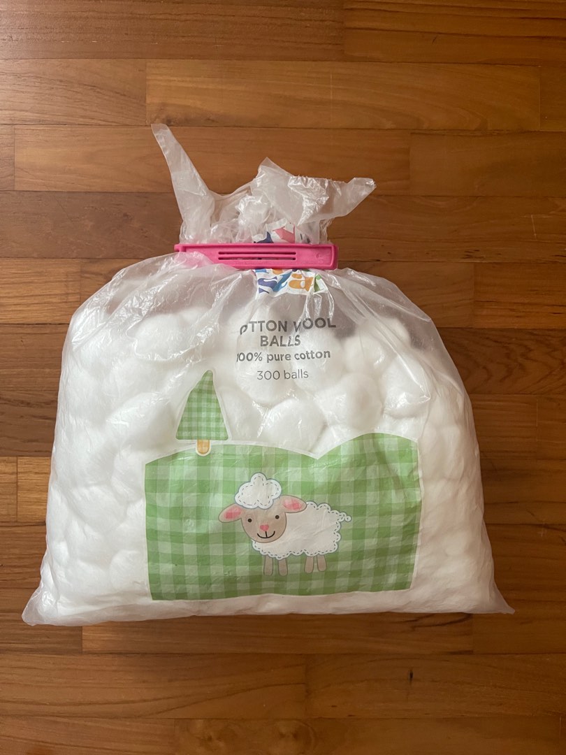 Cotton Wool Ball 300 balls, Babies & Kids, Bathing & Changing, Other