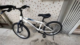 （分類：）位於 。 由 leungwo1 提交（商品編號 1236088871，圖片 1）。簡介： 。