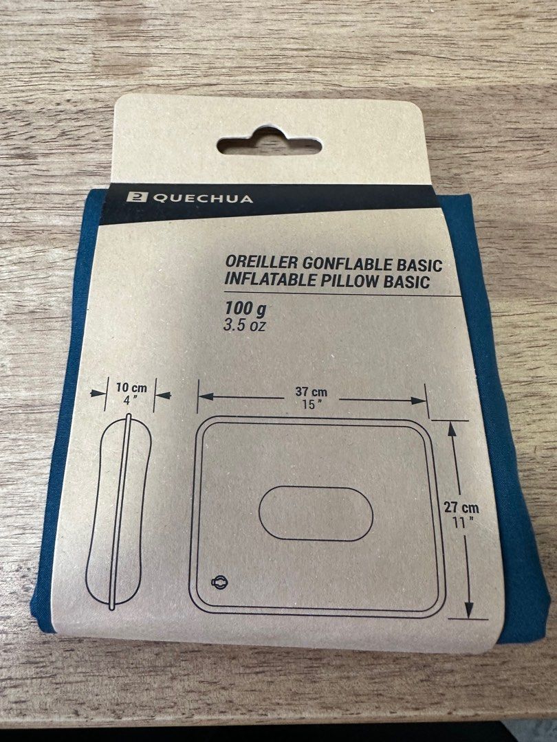 Decathlon inflatable store pillow