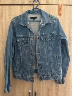 (Category: ) located in . Submitted by aa_thriftstoree (Listing ID 1236240165, Image 1). Description: .