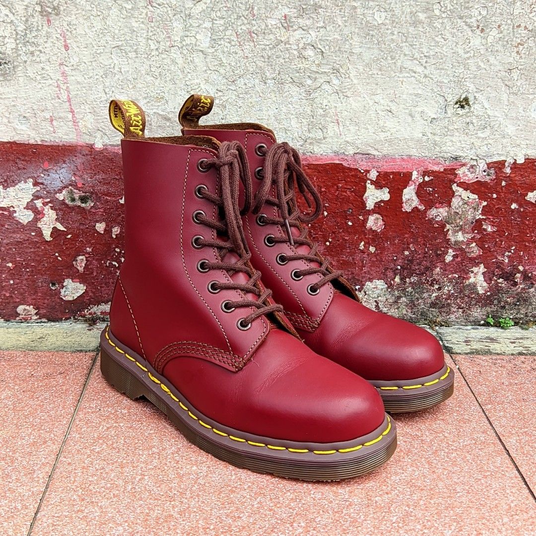 Dr. Martens 1460 Vintage OXBLOOD Quilon Leather MIE