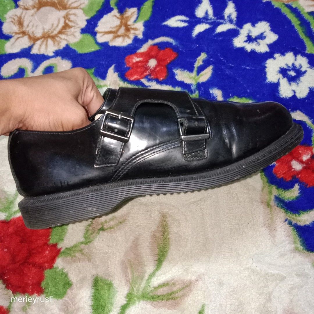 Dr martens pandora Men s Fashion Footwear Casual shoes on Carousell