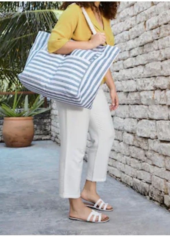 DSW BEACH BAG Women s Fashion Bags Wallets Beach Bags on