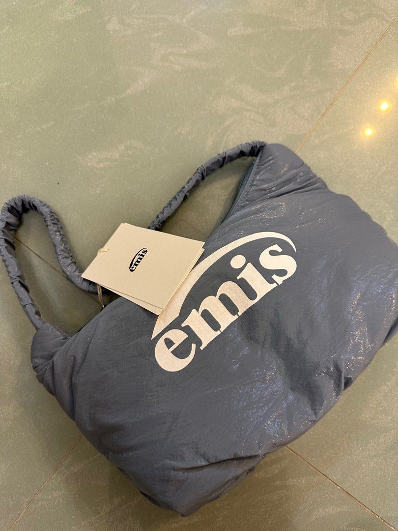 EMIS GLOSSY SHIRRING HOBO BAG KY-BLUE, 女裝, 手袋及銀包, 單肩包