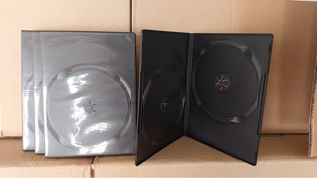 Empty disc casing (Category: CDs & DVDs) located in Singapore. Submitted by jlim879 (Listing ID 1236183725, Image 1). Description: Empty dvd casing for sale!! PM for price.