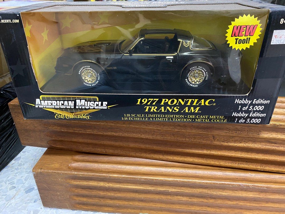 ERTL American Muscle Pontiac Firebird Trans Am 1977 (118 scale