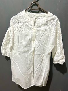 Eyelet half sleeves