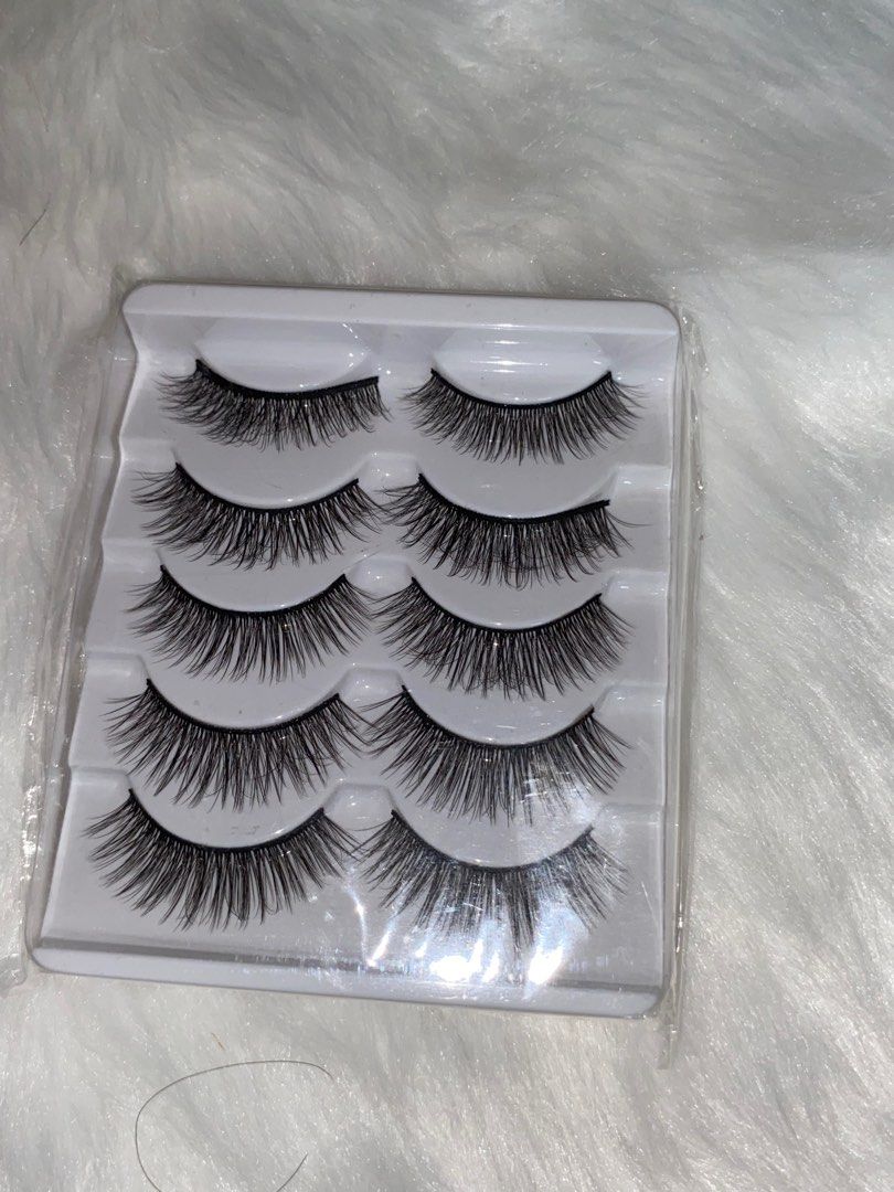 False Eyelashes (Category: Makeup) located in Manila. Submitted by trshv (Listing ID 1236195197, Image 1). Description: .