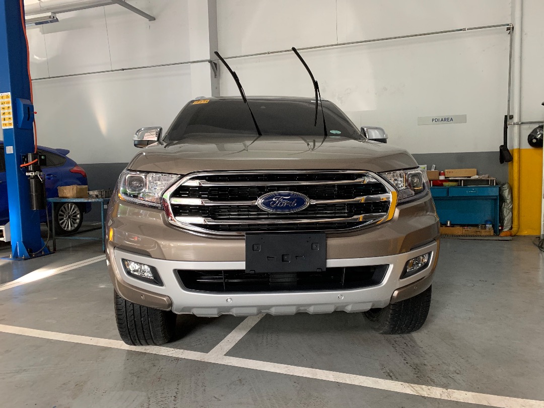 (Category: ) located in . Submitted by deautotrading (Listing ID 1236128113, Image 1). Description: .