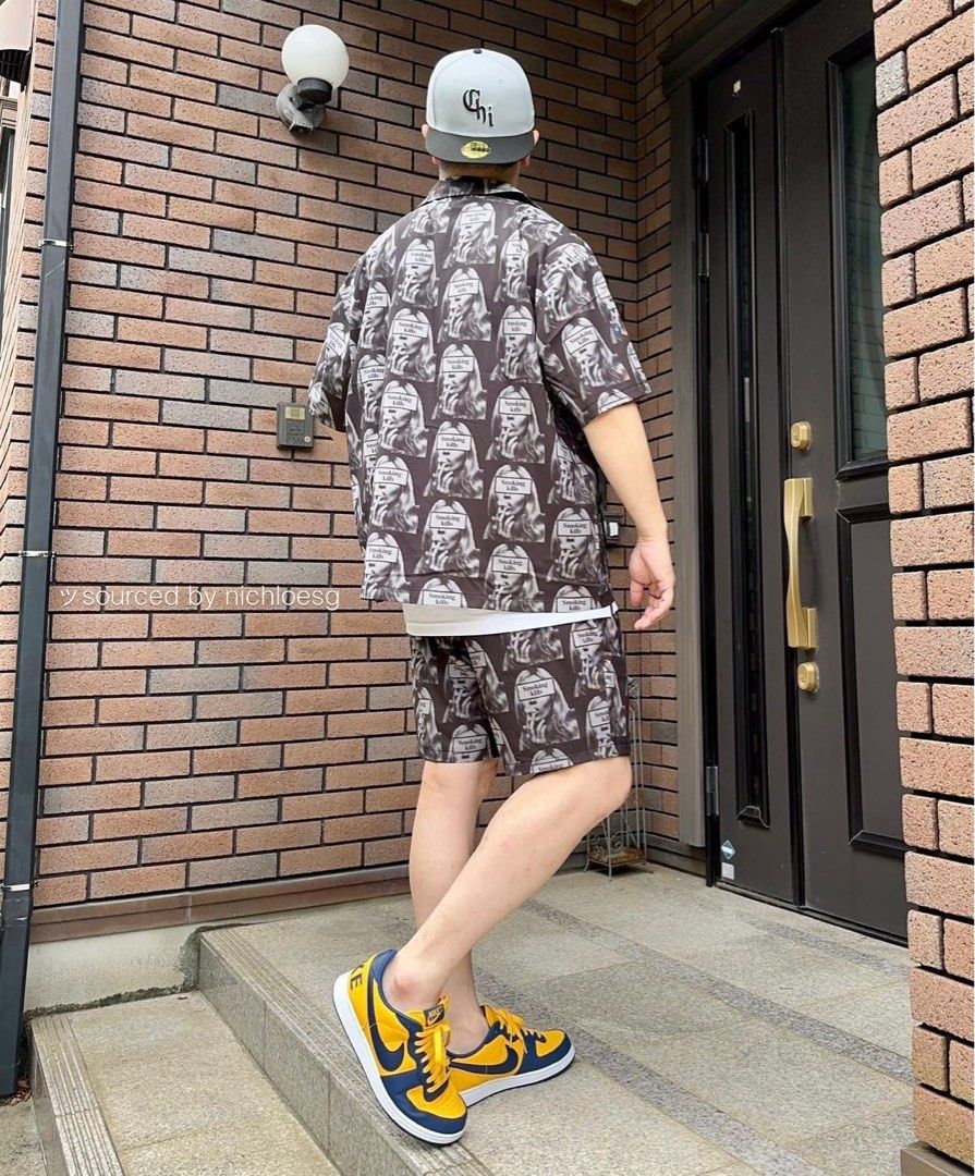 Very short pants girl on sale