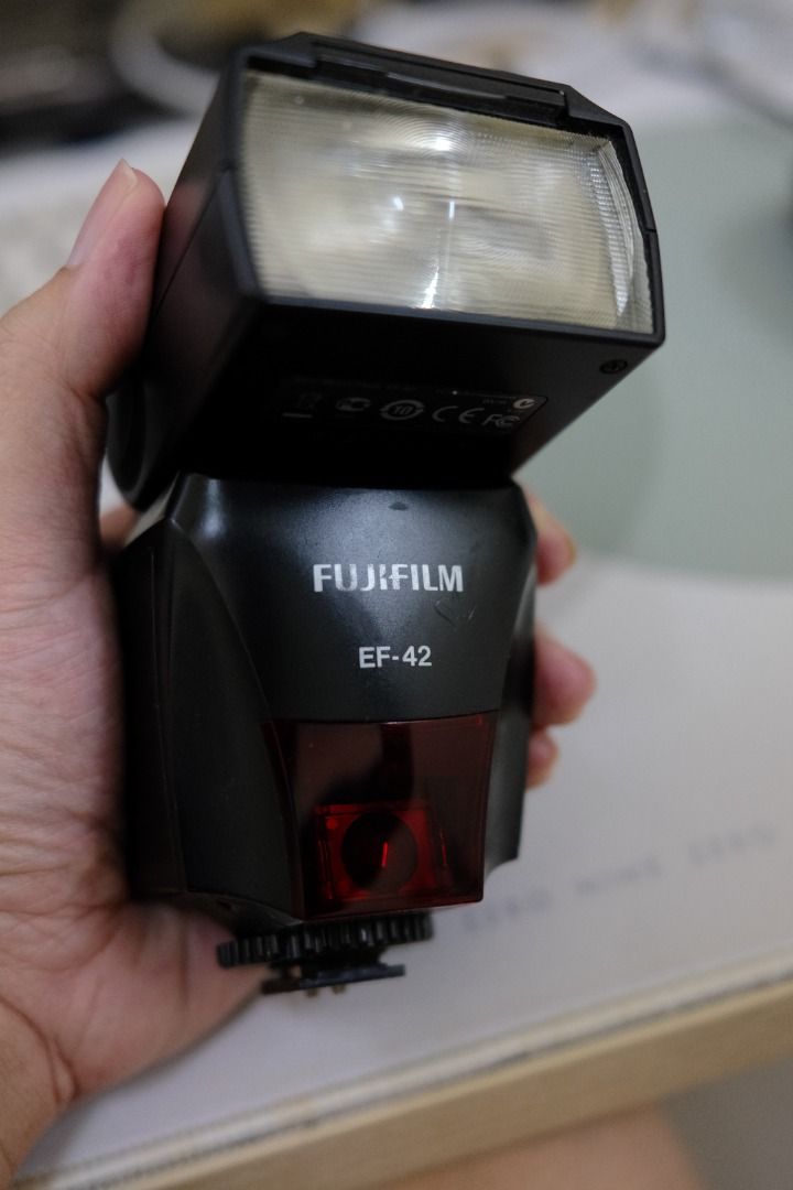 Fujifilm EF42 Flash, Photography, Photography Accessories, Flashes on