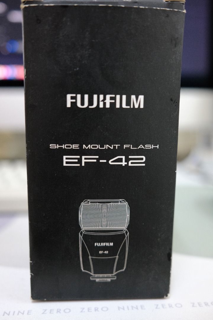 Fujifilm EF42 Flash, Photography, Photography Accessories, Flashes on