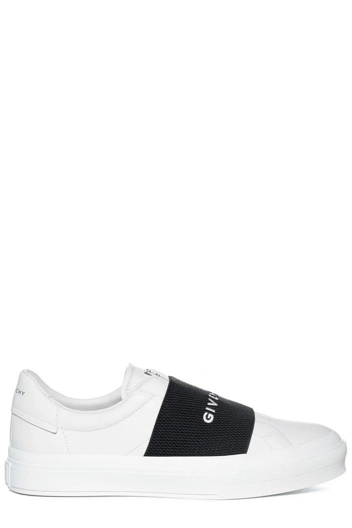 Givenchy Shoe Men s Fashion Footwear Sneakers on Carousell