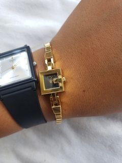 Gucci mini g bracelet watch ladies quartz