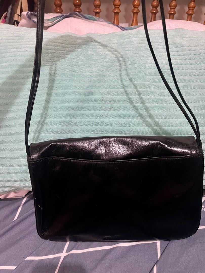 Hanae Mori (Category: Luxury Bags & Wallets) located in San Pablo. Submitted by prelovedbymistyblue (Listing ID 1236154032, Image 3). Description: Original Hanae Mori leather sling bag. Still nice. Main flaw: the leather inside is powdery (starting to expire) . Selling low for 280. .