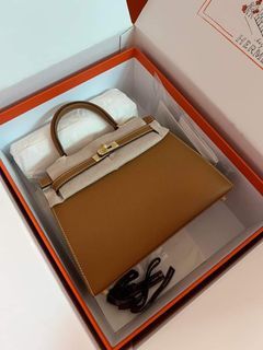 HERMÈS Himalayan Kelly 25 (PREORDER ORIGINAL), Luxury, Bags & Wallets on  Carousell