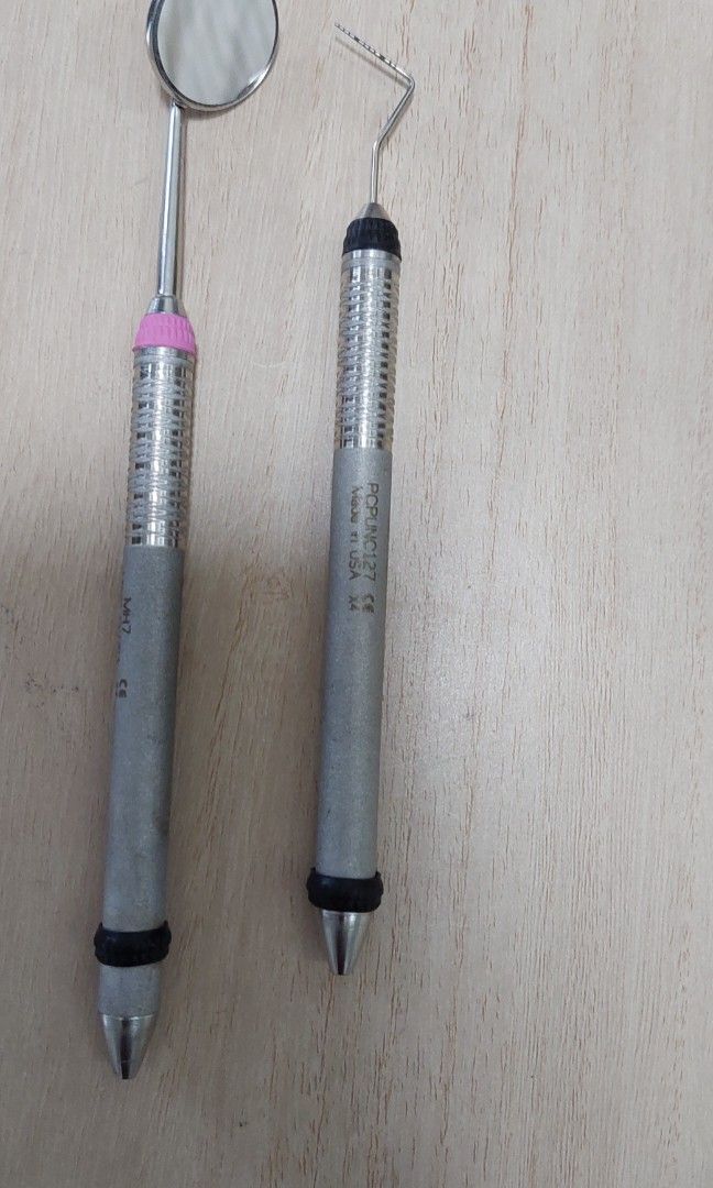 Hu Friedy instruments (Category: Medical Supplies & Tools) located in Manila. Submitted by nasser320 (Listing ID 1236128683, Image 3). Description: Hu friedy instrument Secondhand in good condition 🦷SC13/14 univeral Columbia curettes 1400 each 🦷ODU11/12 Periodontal Explorer after 2 1300 each 🦷Mouth Mirror front surface 1500 pesos 🦷UNC probe 1300 pesos Brand new sealed 🦷Gracey curettes 1/2 2500 pesos 🦷1/2 mini 5 2500 pesos.