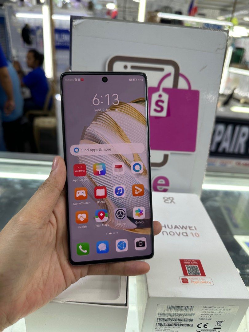 huawei nova 10 8/256gb 2ndhand (Category: Huawei) located in Cainta. Submitted by vine_gadget_shop (Listing ID 1236159867, Image 2). Description: huawei nova 10 8/256gb 2ndhand complete package with case pick up store greenhills shopping center we accept trade in we accept credit card installment we do cod and door to door we ship nationwide for fast transaction call 09277368323 look for vine.