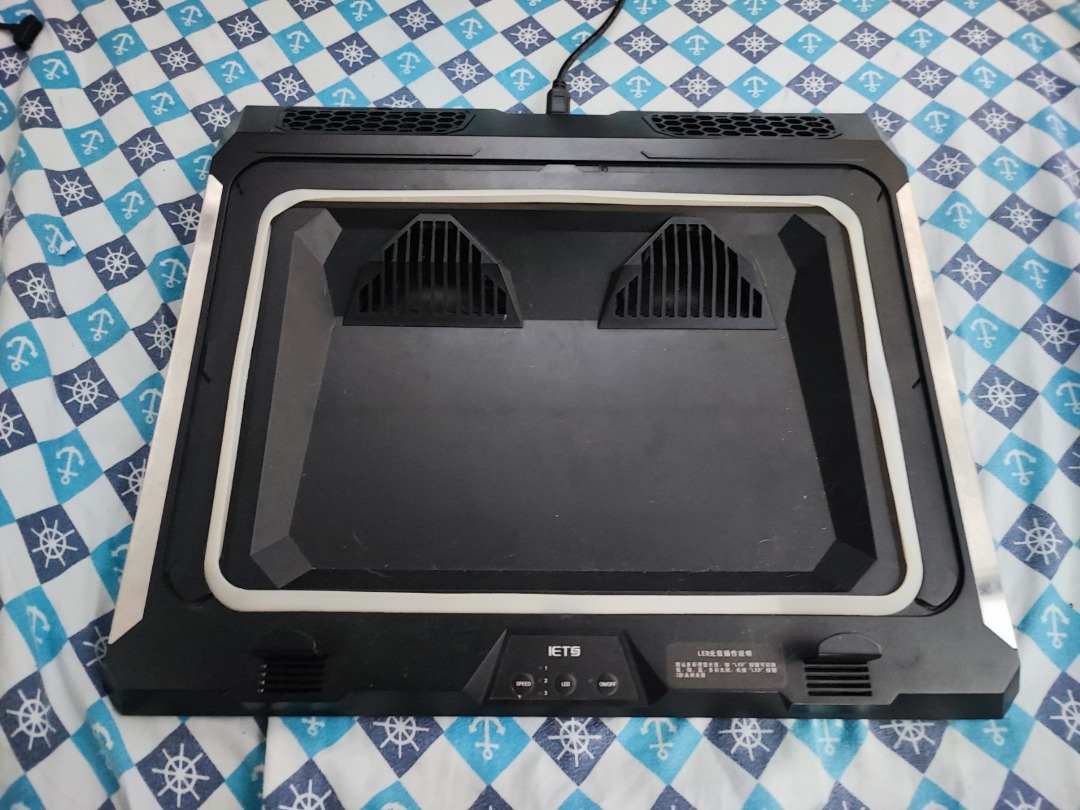 IETS GT300 Cooling Pad, Computers & Tech, Parts & Accessories, Other ...